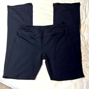 Unworn boot, cut yoga pants with pockets in the back size large long